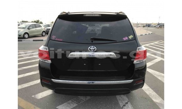 Acheter Import Voiture Toyota Highlander Noir à Import - Dubai, Estuaire Acheter Import Voiture Toyota Highlander Noir à Import - Dubai, Estuaire
