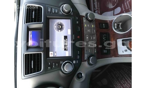 Acheter Import Voiture Toyota Highlander Noir à Import - Dubai, Estuaire Acheter Import Voiture Toyota Highlander Noir à Import - Dubai, Estuaire