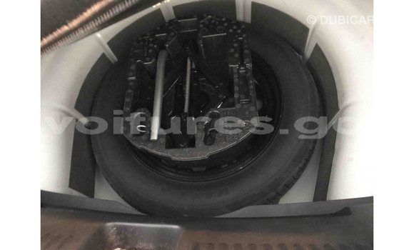 Acheter Import Voiture Volkswagen Jetta Blanc à Import - Dubai, Estuaire Acheter Import Voiture Volkswagen Jetta Blanc à Import - Dubai, Estuaire