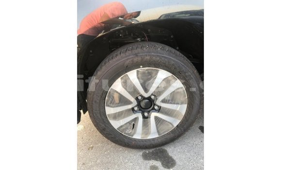 Acheter Import Voiture Toyota Land Cruiser Noir à Import - Dubai, Estuaire Acheter Import Voiture Toyota Land Cruiser Noir à Import - Dubai, Estuaire