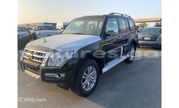 Acheter Import Voiture Mitsubishi Pajero Noir à Import - Dubai, Estuaire Acheter Import Voiture Mitsubishi Pajero Noir à Import - Dubai, Estuaire