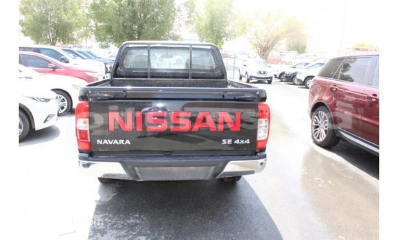 Acheter Import Voiture Nissan Navara Noir à Import - Dubai, Estuaire Acheter Import Voiture Nissan Navara Noir à Import - Dubai, Estuaire