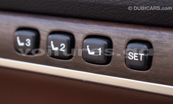 Acheter Import Voiture Toyota Land Cruiser Blanc à Import - Dubai, Estuaire Acheter Import Voiture Toyota Land Cruiser Blanc à Import - Dubai, Estuaire