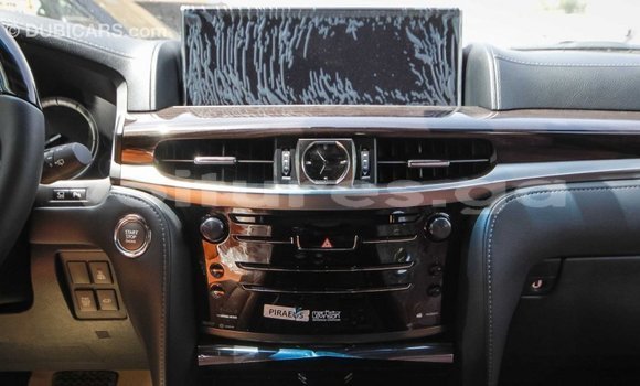 Acheter Import Voiture Lexus LX Autre à Import - Dubai, Estuaire Acheter Import Voiture Lexus LX Autre à Import - Dubai, Estuaire