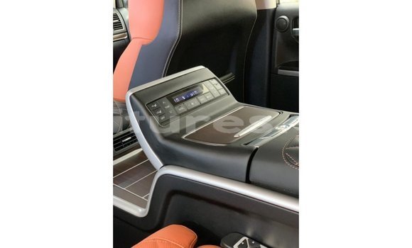 Acheter Import Voiture Toyota Land Cruiser Noir à Import - Dubai, Estuaire Acheter Import Voiture Toyota Land Cruiser Noir à Import - Dubai, Estuaire