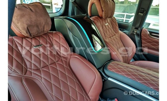 Acheter Import Voiture Lexus LX Noir à Import - Dubai, Estuaire Acheter Import Voiture Lexus LX Noir à Import - Dubai, Estuaire