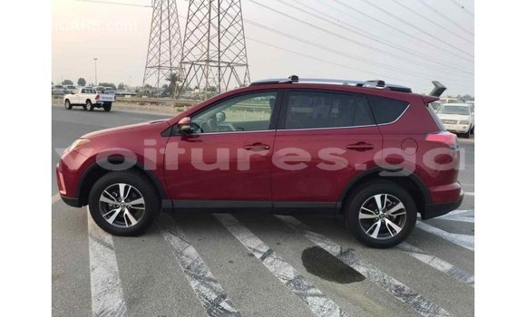 Acheter Import Utilitaire Toyota HiAce Rouge à Import - Dubai, Estuaire Acheter Import Utilitaire Toyota HiAce Rouge à Import - Dubai, Estuaire