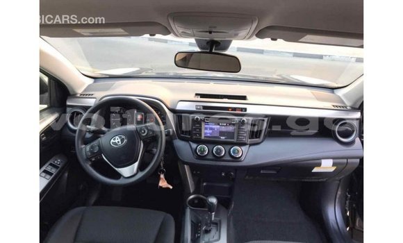 Acheter Import Utilitaire Toyota HiAce Autre à Import - Dubai, Estuaire Acheter Import Utilitaire Toyota HiAce Autre à Import - Dubai, Estuaire