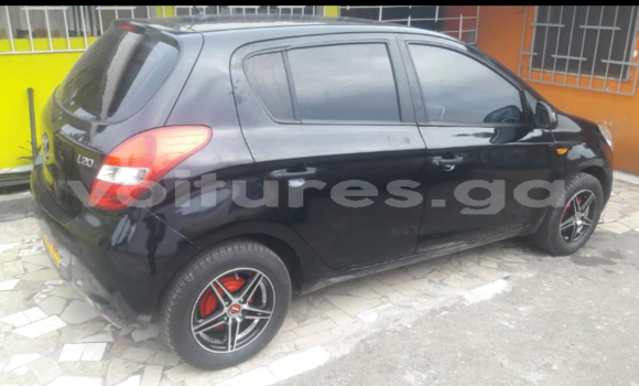 Buy New Hyundai i20 Black Car in Libreville in Estuary Buy New Hyundai i20 Black Car in Libreville in Estuary