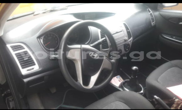 Buy New Hyundai i20 Black Car in Libreville in Estuary Buy New Hyundai i20 Black Car in Libreville in Estuary