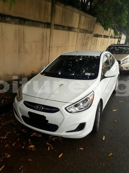 Big with watermark hyundai accent estuaire libreville 4368