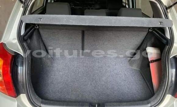 Sayi Na hannu Toyota Corolla M Mota in Libreville a estuary Sayi Na hannu Toyota Corolla M Mota in Libreville a estuary