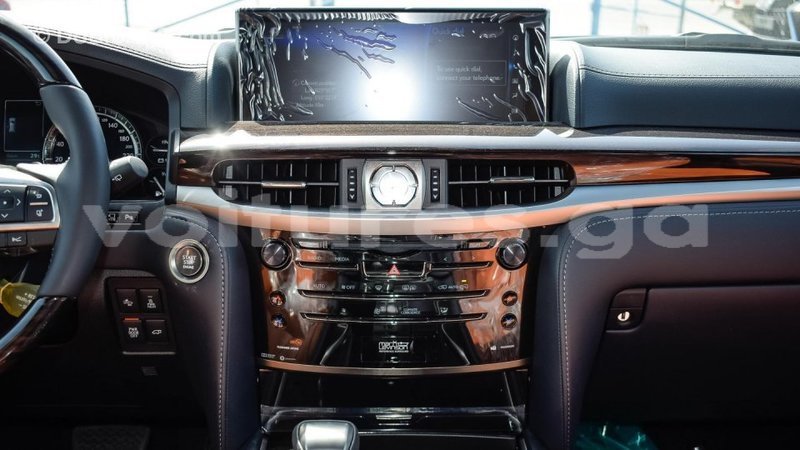 Big with watermark lexus lx estuaire import dubai 4382