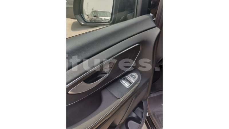 Big with watermark mercedes benz 250 estuaire import dubai 4383