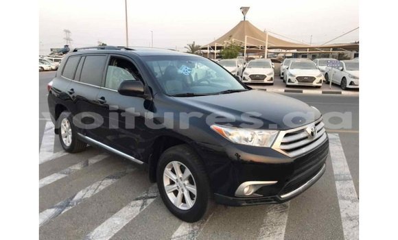 Acheter Import Voiture Toyota Highlander Noir à Import - Dubai, Estuaire Acheter Import Voiture Toyota Highlander Noir à Import - Dubai, Estuaire