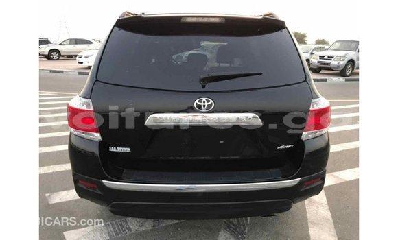 Acheter Import Voiture Toyota Highlander Noir à Import - Dubai, Estuaire Acheter Import Voiture Toyota Highlander Noir à Import - Dubai, Estuaire