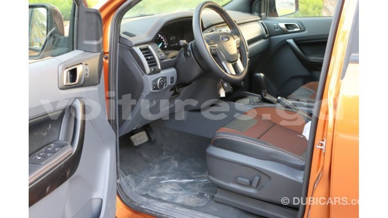 Big with watermark ford ranger estuaire import dubai 4385