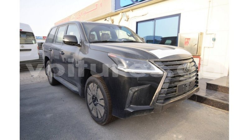 Big with watermark lexus lx estuaire import dubai 4386