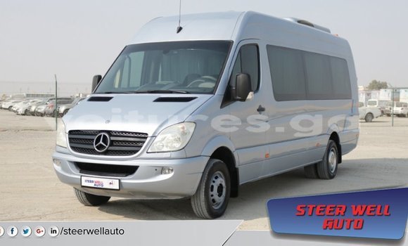 Buy Import Mercedes-Benz 190 Other Car in Import - Dubai in Estuary Buy Import Mercedes-Benz 190 Other Car in Import - Dubai in Estuary