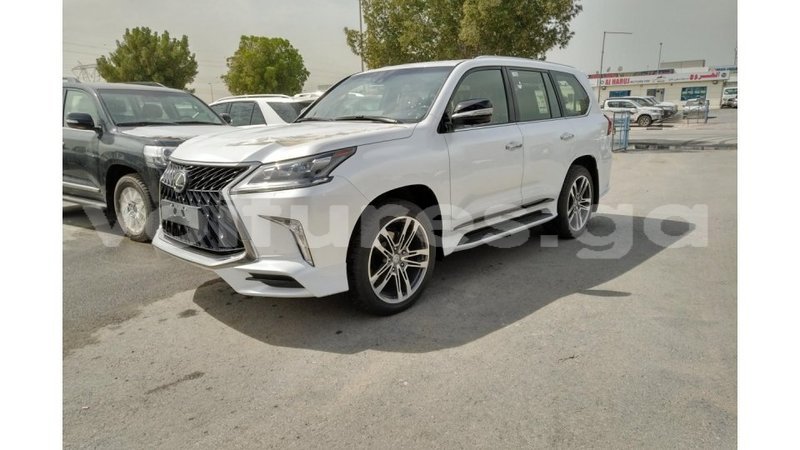 Big with watermark lexus lx estuaire import dubai 4392