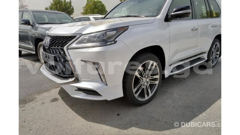 Big with watermark lexus lx estuaire import dubai 4392