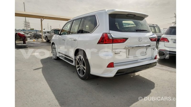 Big with watermark lexus lx estuaire import dubai 4392