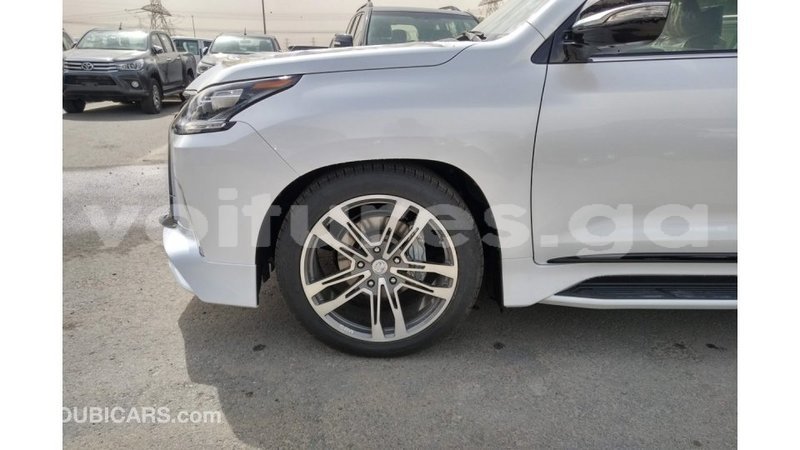 Big with watermark lexus lx estuaire import dubai 4392