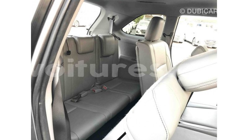 Big with watermark toyota highlander estuaire import dubai 4403