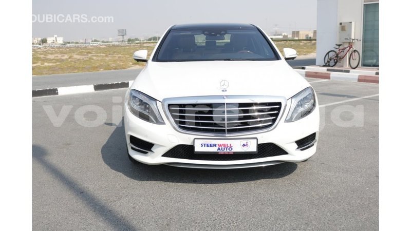 Big with watermark mercedes benz 190 estuaire import dubai 4408