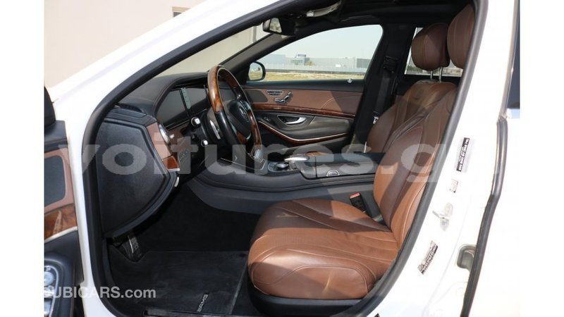 Big with watermark mercedes benz 190 estuaire import dubai 4408