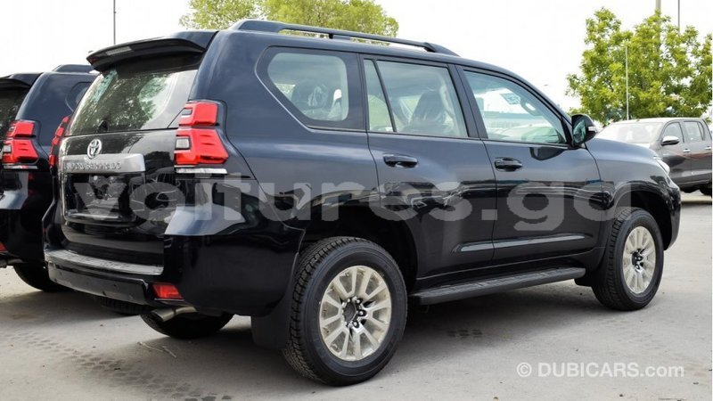 Big with watermark toyota prado estuaire import dubai 4413