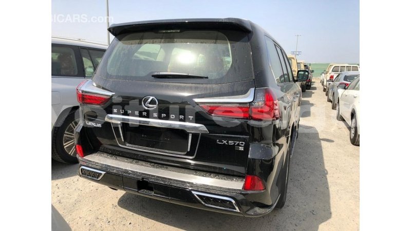 Big with watermark lexus lx estuaire import dubai 4414