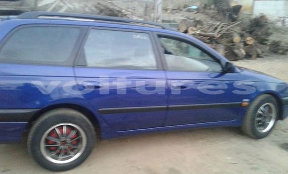 Acheter Occasion Voiture Toyota Avensis Bleu à Libreville, Estuaire Acheter Occasion Voiture Toyota Avensis Bleu à Libreville, Estuaire