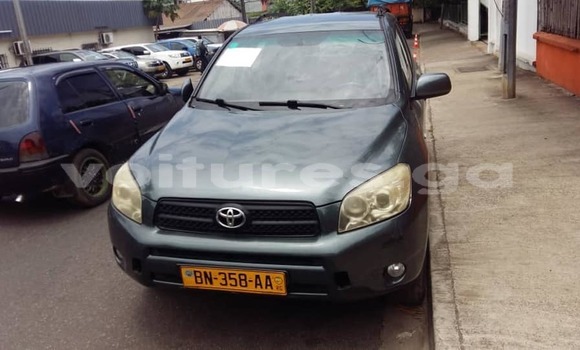 Sayi Na hannu Toyota RAV4 Sauran Mota in Libreville a estuary Sayi Na hannu Toyota RAV4 Sauran Mota in Libreville a estuary
