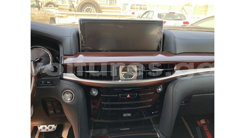 Big with watermark lexus lx estuaire import dubai 4444