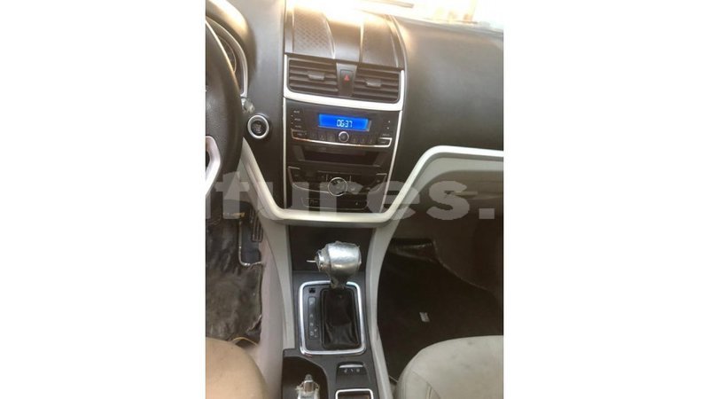 Big with watermark geely emgrand 7 estuaire import dubai 4451