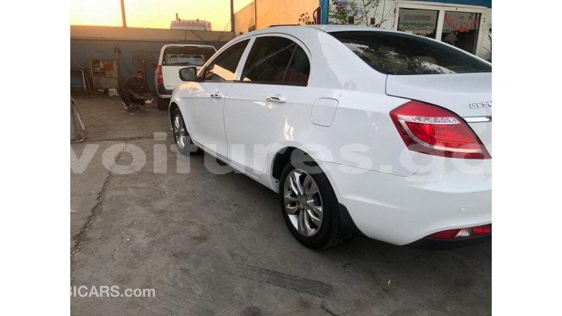 Big with watermark geely emgrand 7 estuaire import dubai 4451