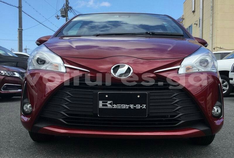 Big with watermark toyota camry (japan) estuaire libreville 4453