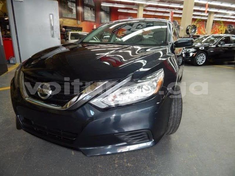 Big with watermark nissan altima estuaire libreville 4456