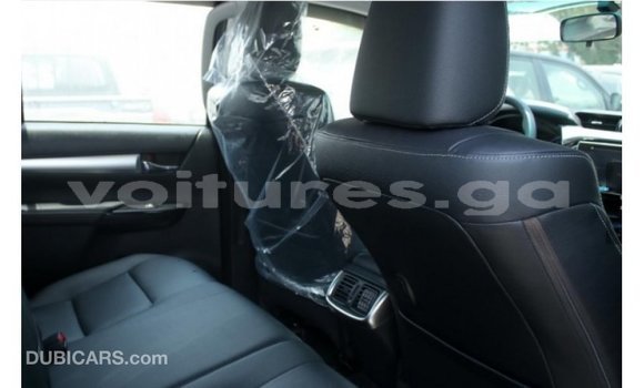 Acheter Import Voiture Abarth 595 Autre à Import - Dubai, Estuaire Acheter Import Voiture Abarth 595 Autre à Import - Dubai, Estuaire