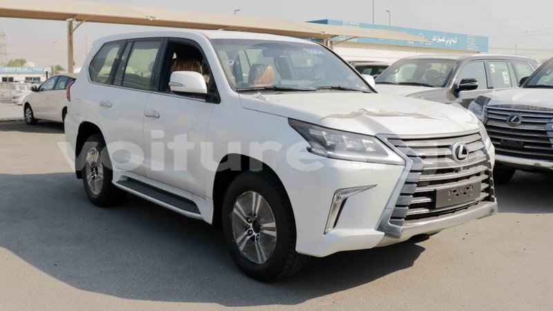 Big with watermark lexus lx estuaire import dubai 4464