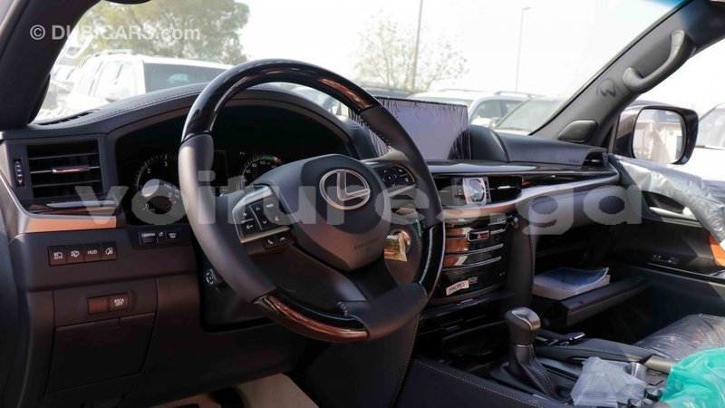 Big with watermark lexus lx estuaire import dubai 4464