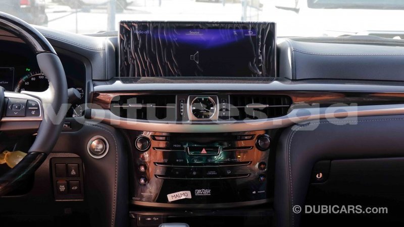 Big with watermark lexus lx estuaire import dubai 4464