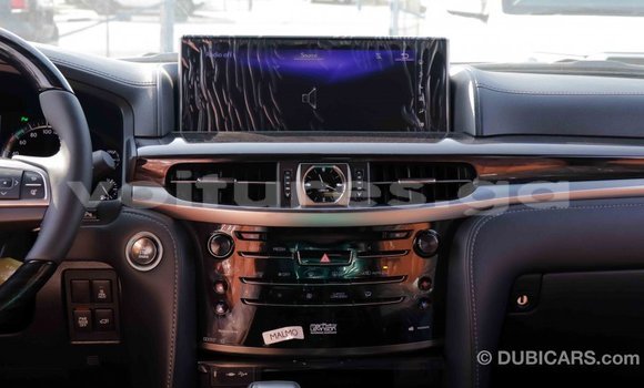 Acheter Import Voiture Lexus LX Blanc à Import - Dubai, Estuaire Acheter Import Voiture Lexus LX Blanc à Import - Dubai, Estuaire