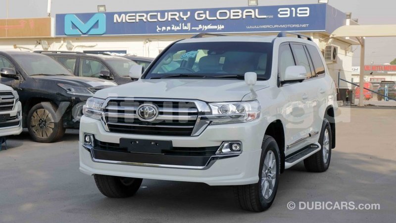 Big with watermark toyota land cruiser estuaire import dubai 4465