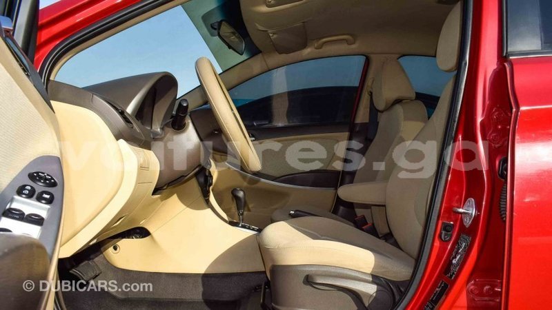 Big with watermark hyundai accent estuaire import dubai 4468