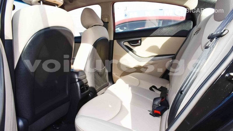 Big with watermark hyundai elantra estuaire import dubai 4469