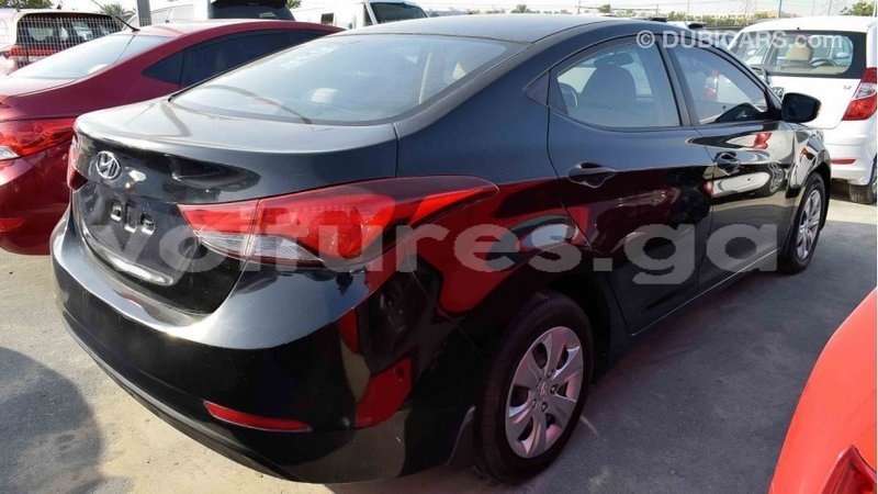 Big with watermark hyundai elantra estuaire import dubai 4469