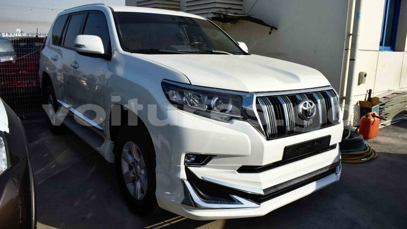 Big with watermark toyota prado estuaire import dubai 4470