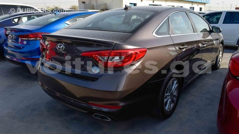 Big with watermark hyundai sonata estuaire import dubai 4472